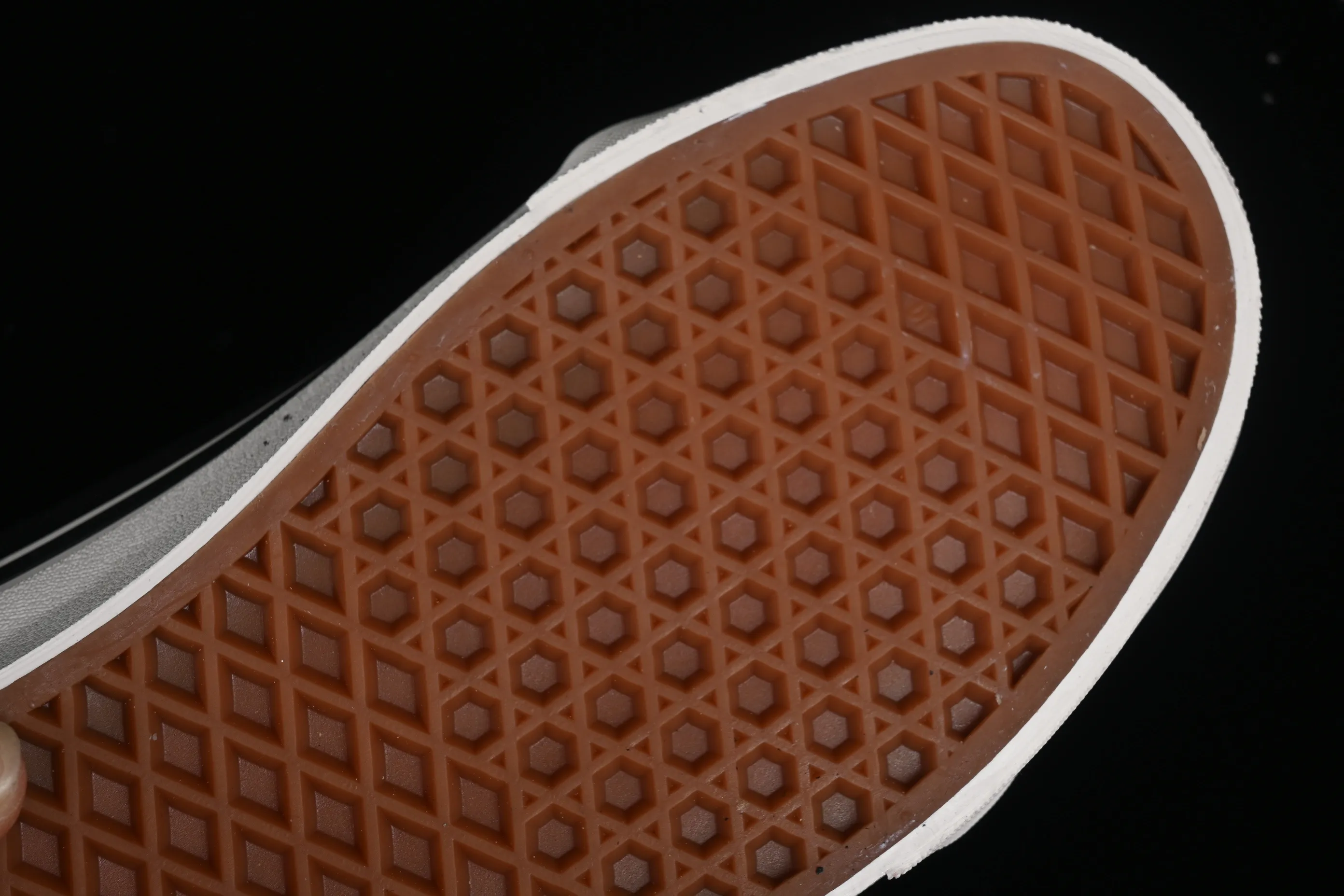 All categories Vans Vans series Vans Mid Vans China Vans Style 37 Anaheim black and white mid-top casual sneakers VN0A3MUOQF6